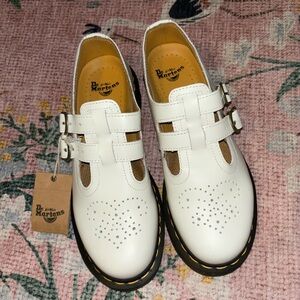Dr Martens Womens 8065 Smooth Leather Mary Jane Shoes